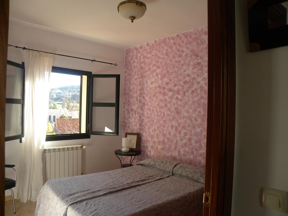 El Jardin De Los Gatos Apartament Caces Zewnętrze zdjęcie