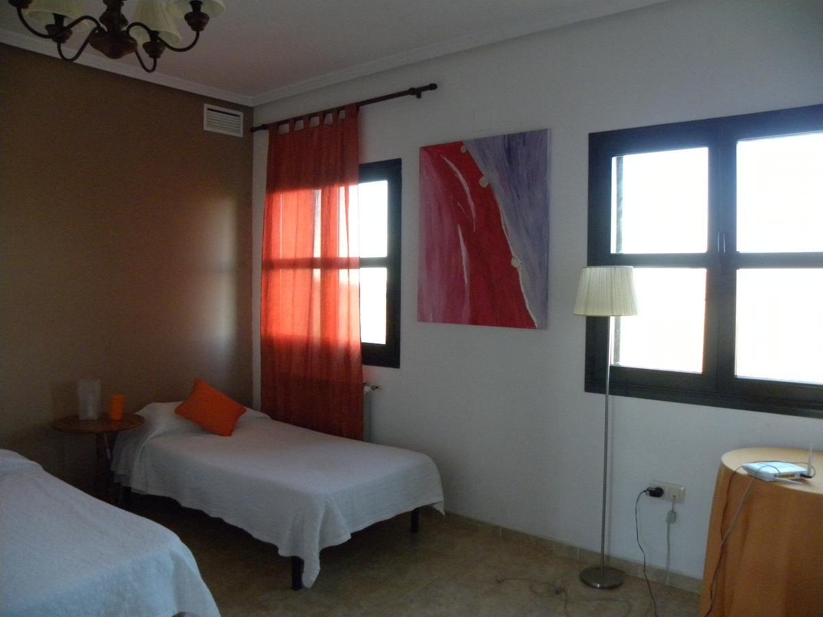 El Jardin De Los Gatos Apartament Caces Zewnętrze zdjęcie