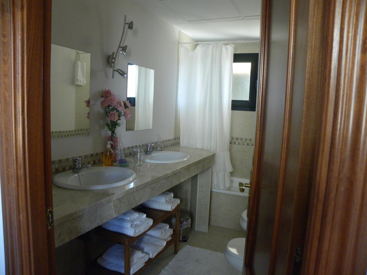 El Jardin De Los Gatos Apartament Caces Zewnętrze zdjęcie