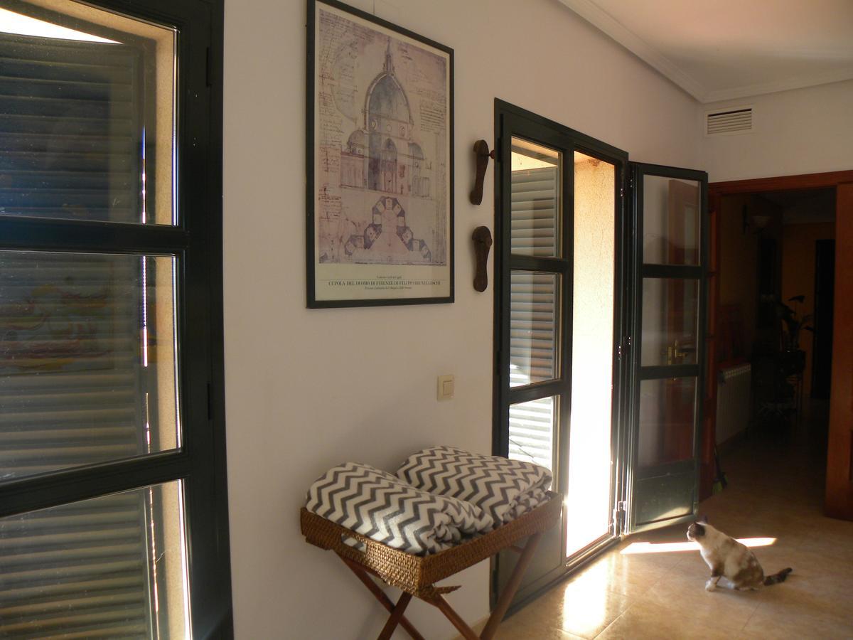 El Jardin De Los Gatos Apartament Caces Zewnętrze zdjęcie
